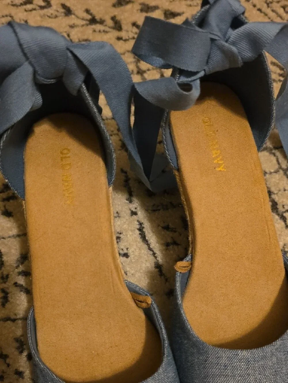 Old Navy Women’s Blue Wedge Sandals Ankle Tie, Size 6, NWOT
